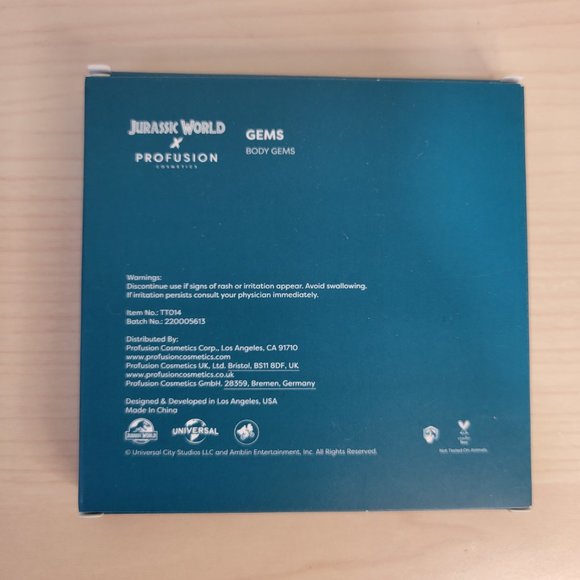 PROFUSION X JURASSIC WORLD Body Gem Pearl Set NEW IN BOX Festival Dance Club - Picture 3 of 3